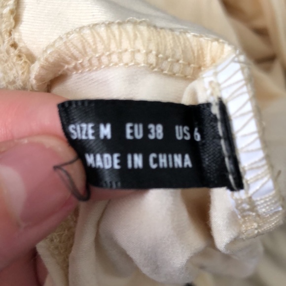 White one shoulder crop top - Picture 3 of 3